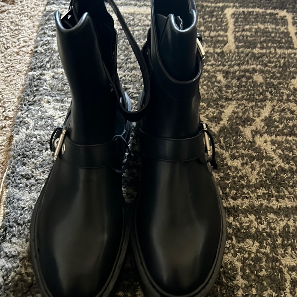 Zara Boots
